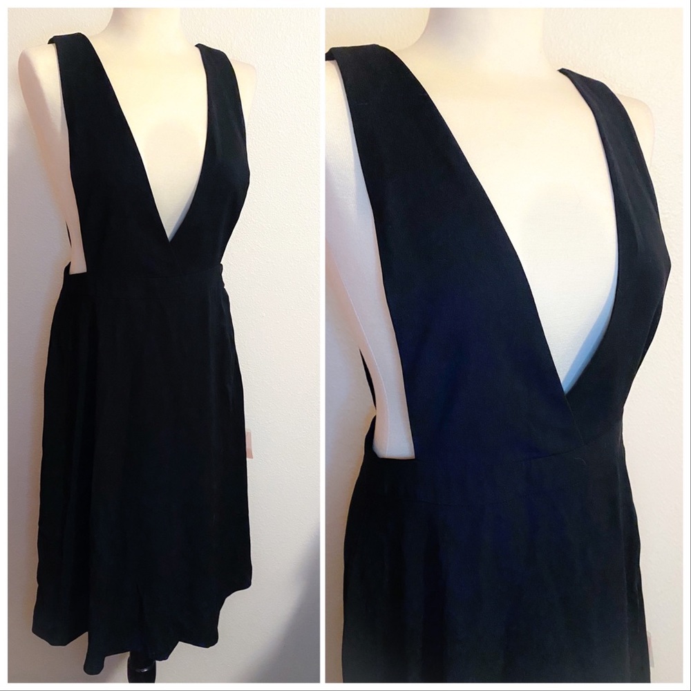 FOREVER 21 vintage flare pinafore overall dress